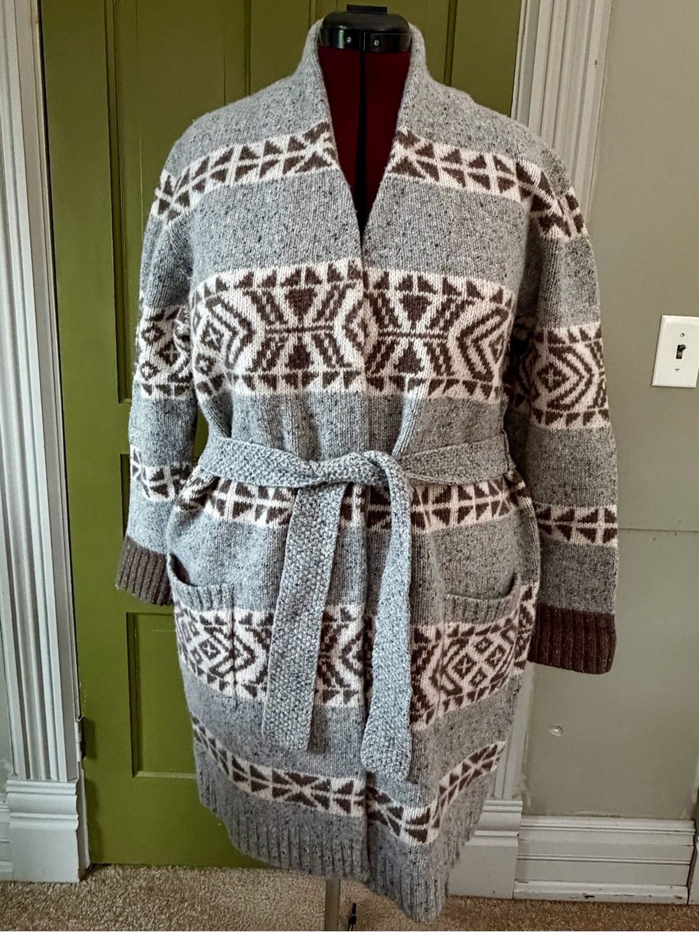 Pendleton Women’s Belted Gray Wool Cardigan XL